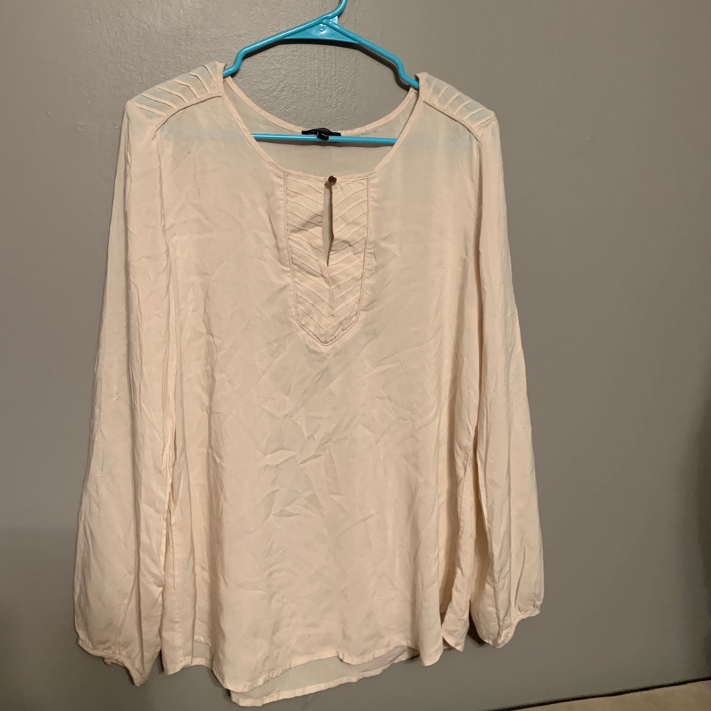 Cream Colored Blouse - Picture 2 of 2